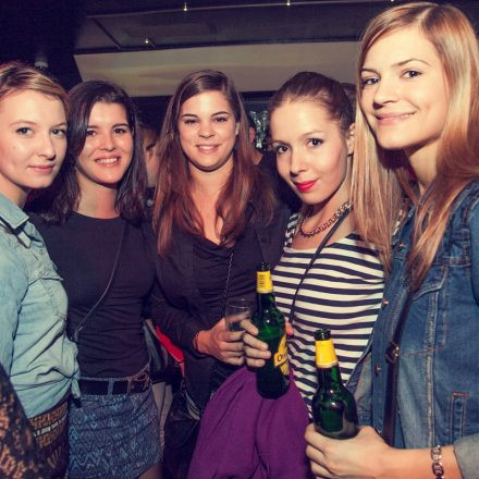 Addicted To Female Rockpower! @ U4