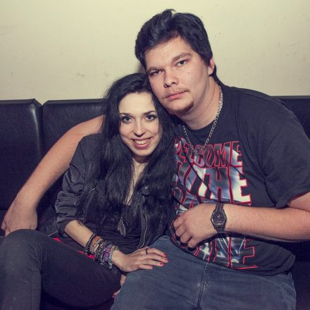 Addicted To Female Rockpower! @ U4