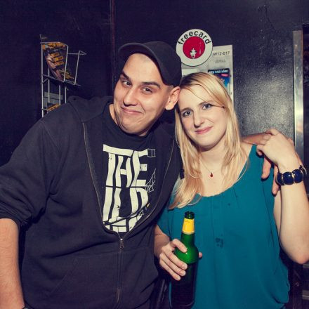 Addicted To Female Rockpower! @ U4