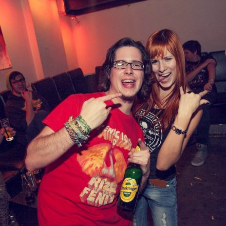 Addicted To Female Rockpower! @ U4