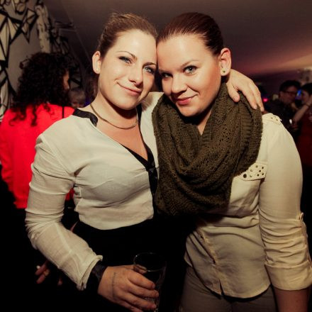 Schwester Semester @ the Loft