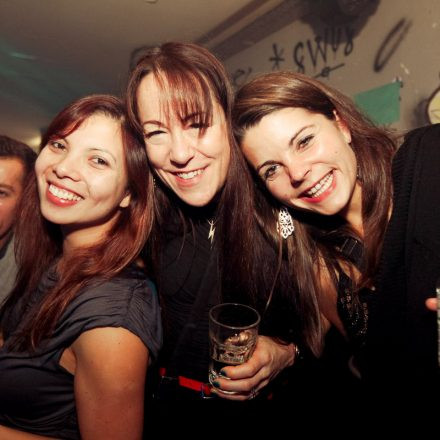Schwester Semester @ the Loft