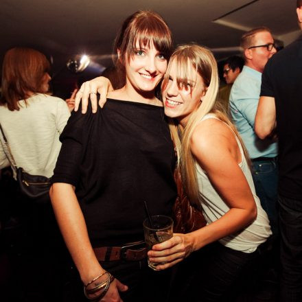 Schwester Semester @ the Loft