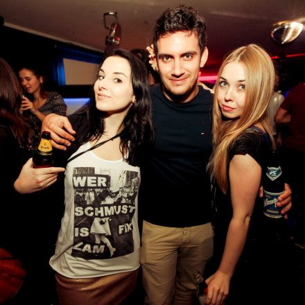 Schwester Semester @ the Loft