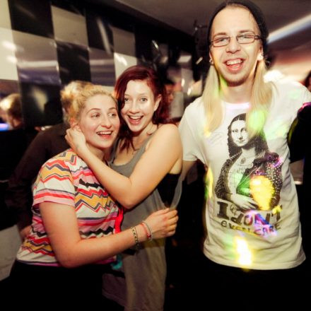 Schwester Semester @ the Loft