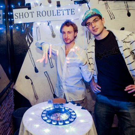 Schwester Semester @ the Loft