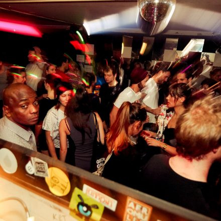 Schwester Semester @ the Loft