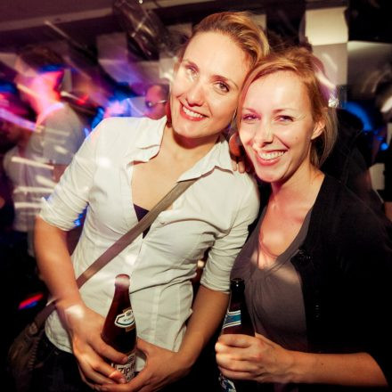 Schwester Semester @ the Loft