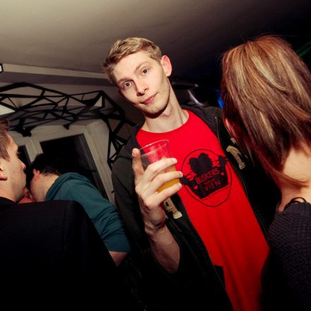 Schwester Semester @ the Loft