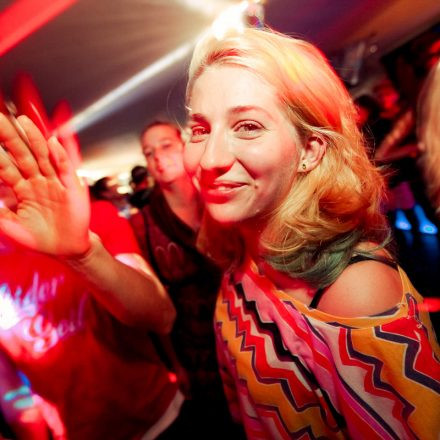 Schwester Semester @ the Loft