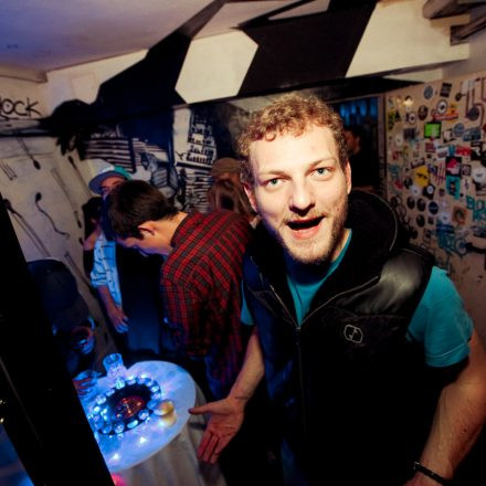 Schwester Semester @ the Loft