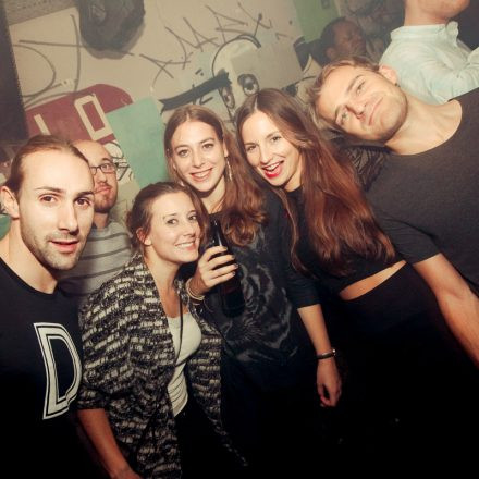 Schwester Semester @ the Loft