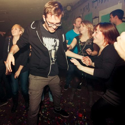 Schwester Semester @ the Loft