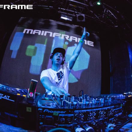 FM4 & Volume pres. Camo & Krooked Zeitgeist Album Tour @ Mainframe, Arena [photography: Optical Engineers]