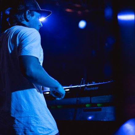 FM4 & Volume pres. Camo & Krooked Zeitgeist Album Tour @ Mainframe, Arena [photography: Optical Engineers]