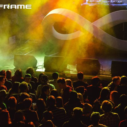FM4 & Volume pres. Camo & Krooked Zeitgeist Album Tour @ Mainframe, Arena [photography: Optical Engineers]