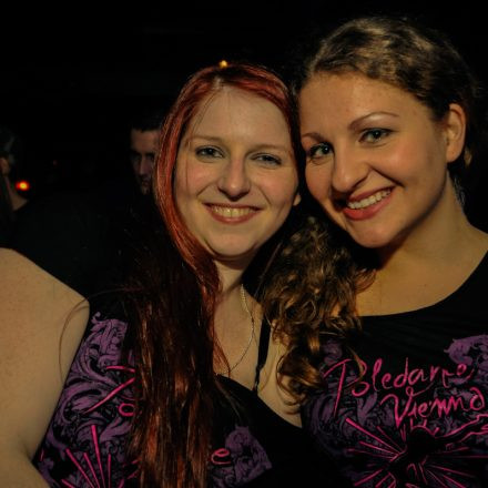 Addicted to Female Rockpower @ U4