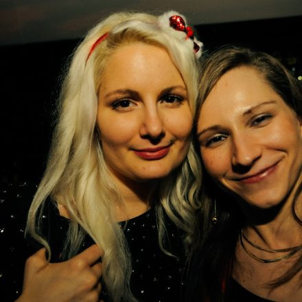 Addicted to Female Rockpower @ U4