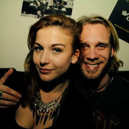 Addicted to Female Rockpower @ U4