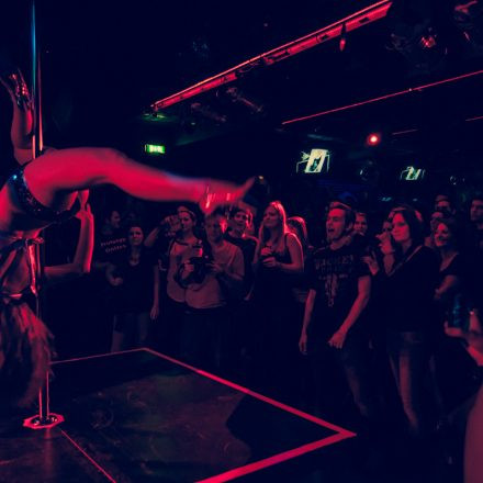Addicted to Female Rockpower @ U4