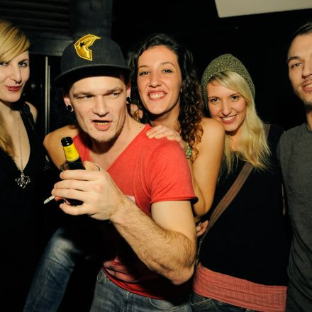 Addicted to Female Rockpower @ U4