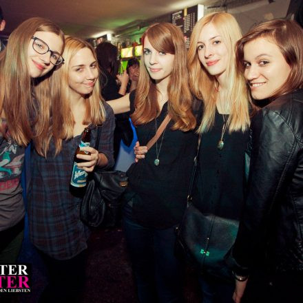 Schwester Semester @ The Loft