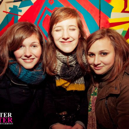 Schwester Semester @ The Loft