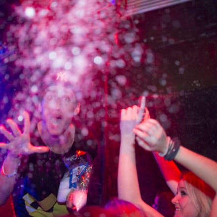 Tanzlust - >Weihnachtsfreude< (Good Life Crew) @ Fluc_Wanne