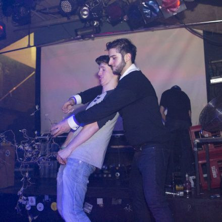 Tanzlust - >Weihnachtsfreude< (Good Life Crew) @ Fluc_Wanne