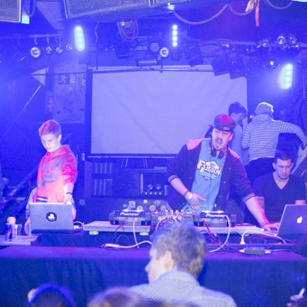 Tanzlust - >Weihnachtsfreude< (Good Life Crew) @ Fluc_Wanne