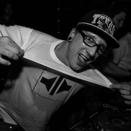 Beat It Newcomer Night @ Flex
