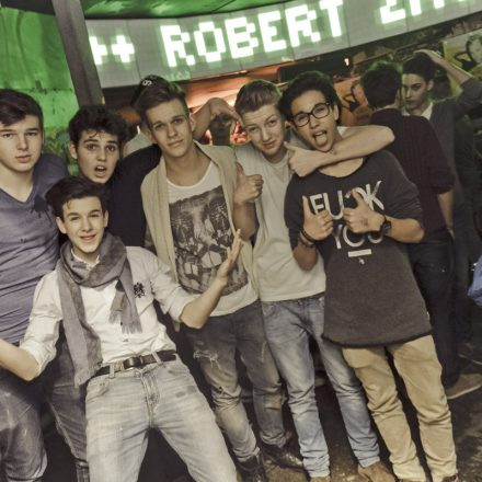 Whateva! mit MAKJ @ Flex