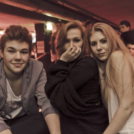 Whateva! mit MAKJ @ Flex