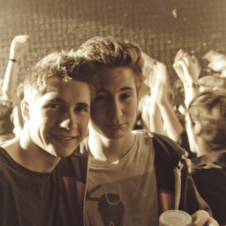 Whateva! mit MAKJ @ Flex