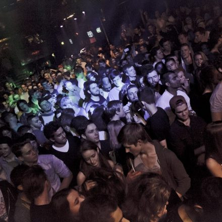 Whateva! mit MAKJ @ Flex