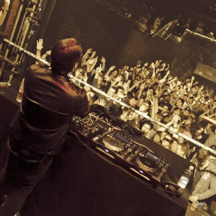 Whateva! mit MAKJ @ Flex
