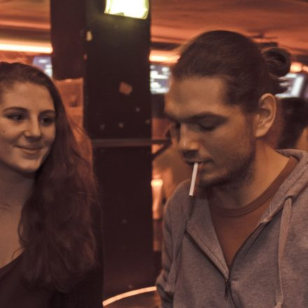 Whateva! mit MAKJ @ Flex