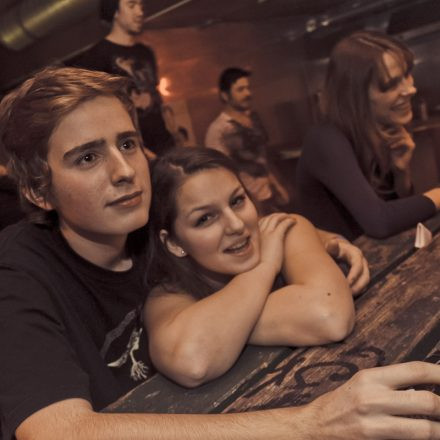 Whateva! mit MAKJ @ Flex
