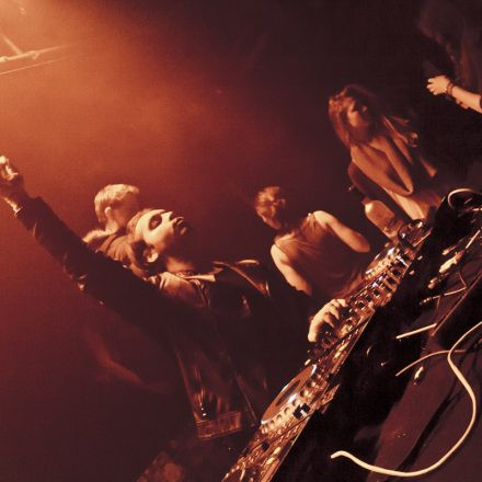 Whateva! mit MAKJ @ Flex