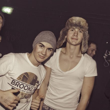 Whateva! mit MAKJ @ Flex