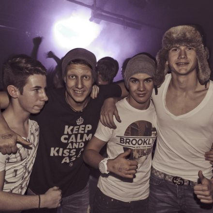 Whateva! mit MAKJ @ Flex