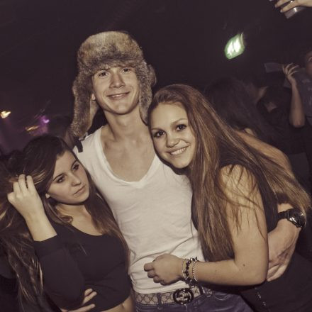 Whateva! mit MAKJ @ Flex