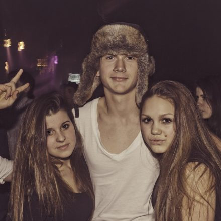 Whateva! mit MAKJ @ Flex