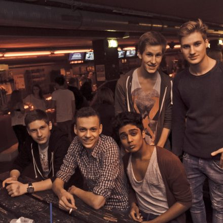 Whateva! mit MAKJ @ Flex