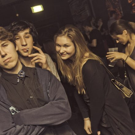 Whateva! mit MAKJ @ Flex