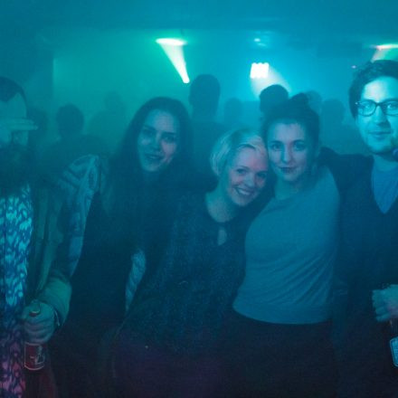 Darf denn Liebe Synthie sein? @ The Loft