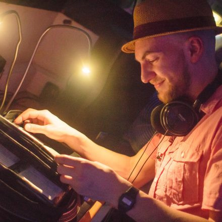 Darf denn Liebe Synthie sein? @ The Loft