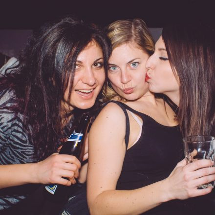 Darf denn Liebe Synthie sein? @ The Loft