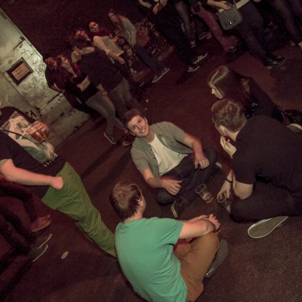 3 Feet Smaller @ Arena Wien