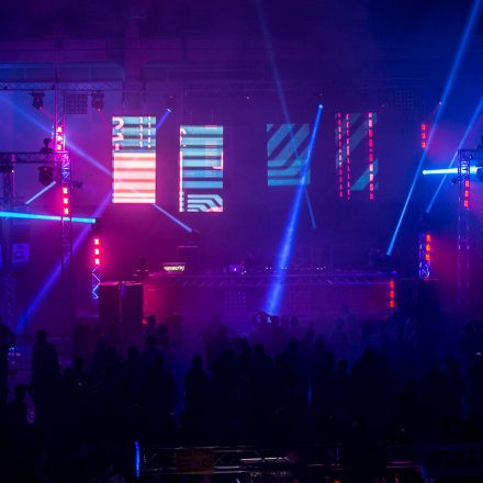 Electronic Hurricane @ Budocenter (Supported by Nikhil Gilek)